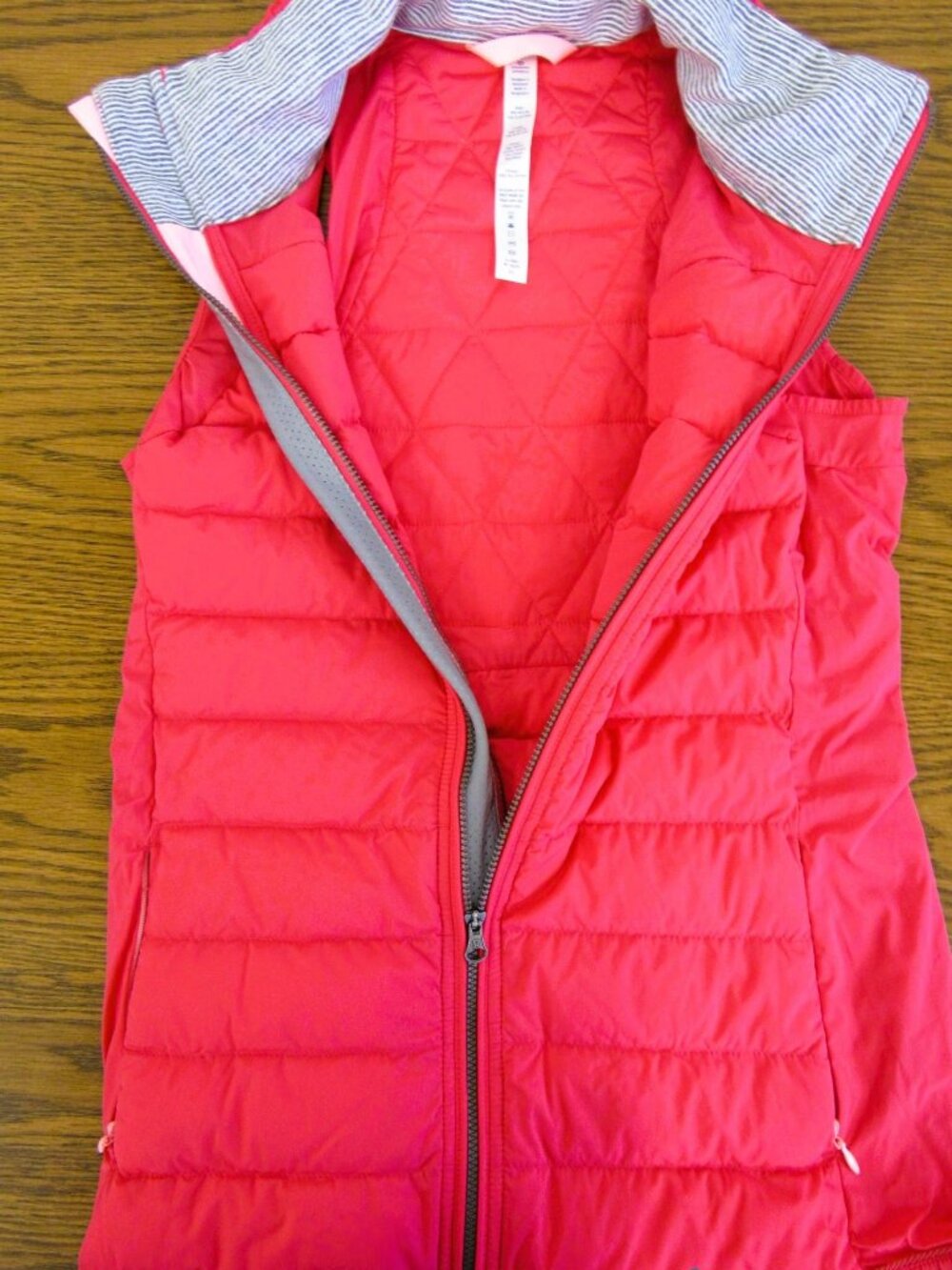 Lululemon Fluffed Up Down Puffer Vest - Size 4